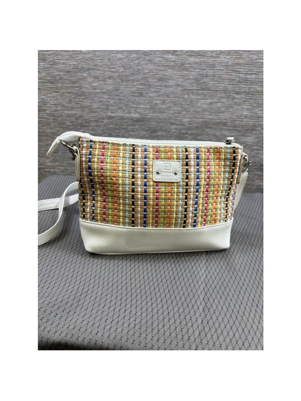 Stone Mountain Crossbody Bag Womens Small Multicolor Straw Faux Leather Zip